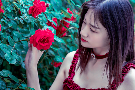 夏日清凉激活经济新活力 江西庐山西海打造“亲水经济”新业态